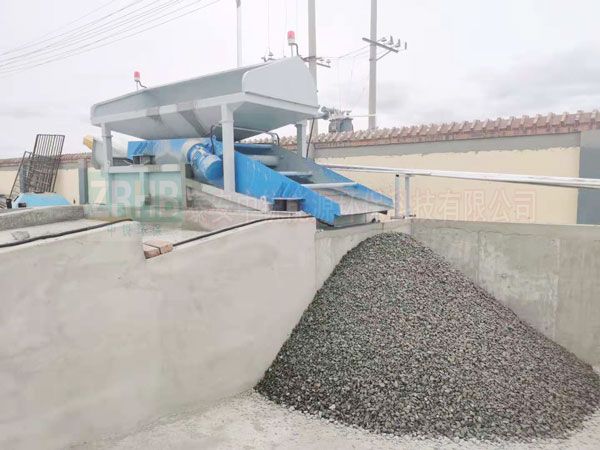 振動(dòng)式砂石分離機(jī)